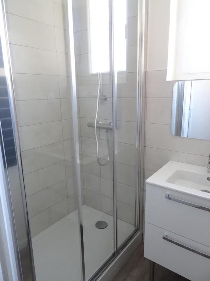 דירות Bagnères-de-Luchon T3 Neuf 65M2 5 Personnes Avec Jardin Au Calme, Menage Inclus, Local Velo מראה חיצוני תמונה