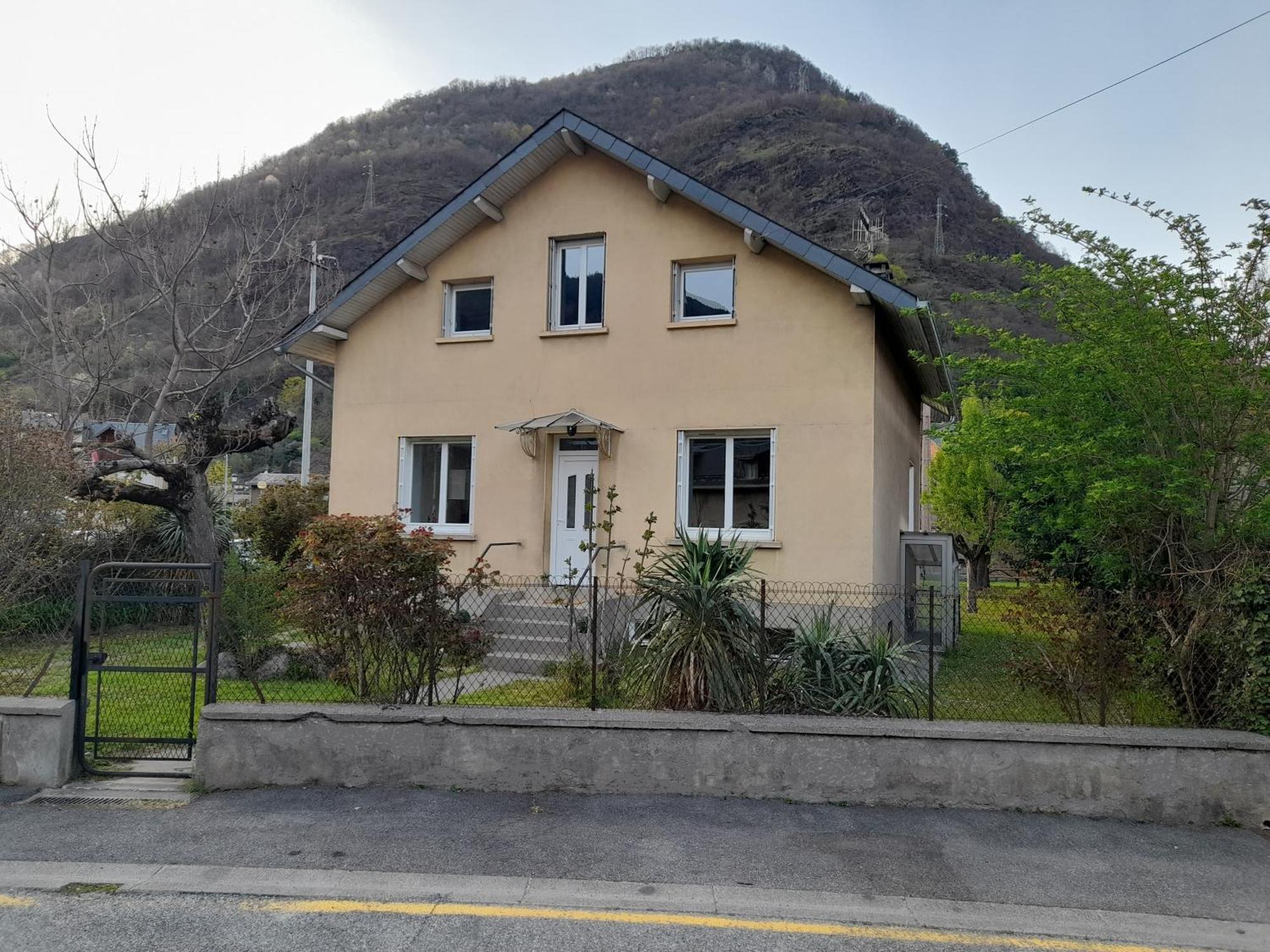דירות Bagnères-de-Luchon T3 Neuf 65M2 5 Personnes Avec Jardin Au Calme, Menage Inclus, Local Velo מראה חיצוני תמונה